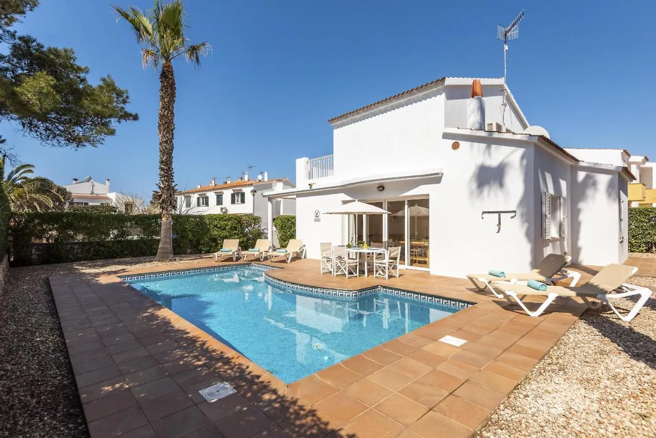 Marina 3 Bedroom Villa, Cala Blanca 칼라 블랑카
