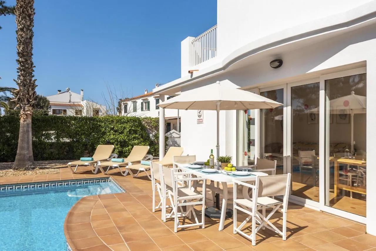 빌라 Marina 3 Bedroom Villa, Cala Blanca 칼라 블랑카