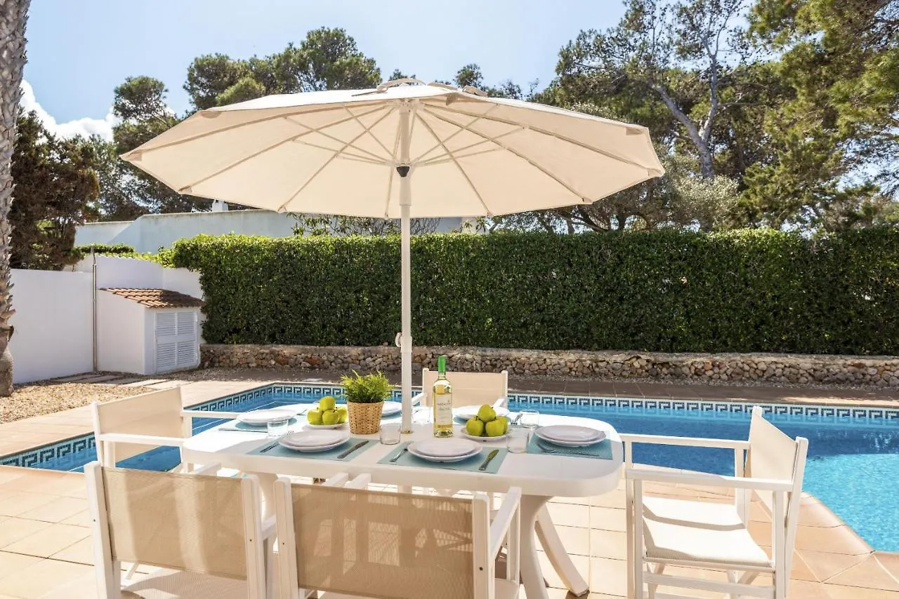 빌라 Marina 3 Bedroom Villa, Cala Blanca 칼라 블랑카