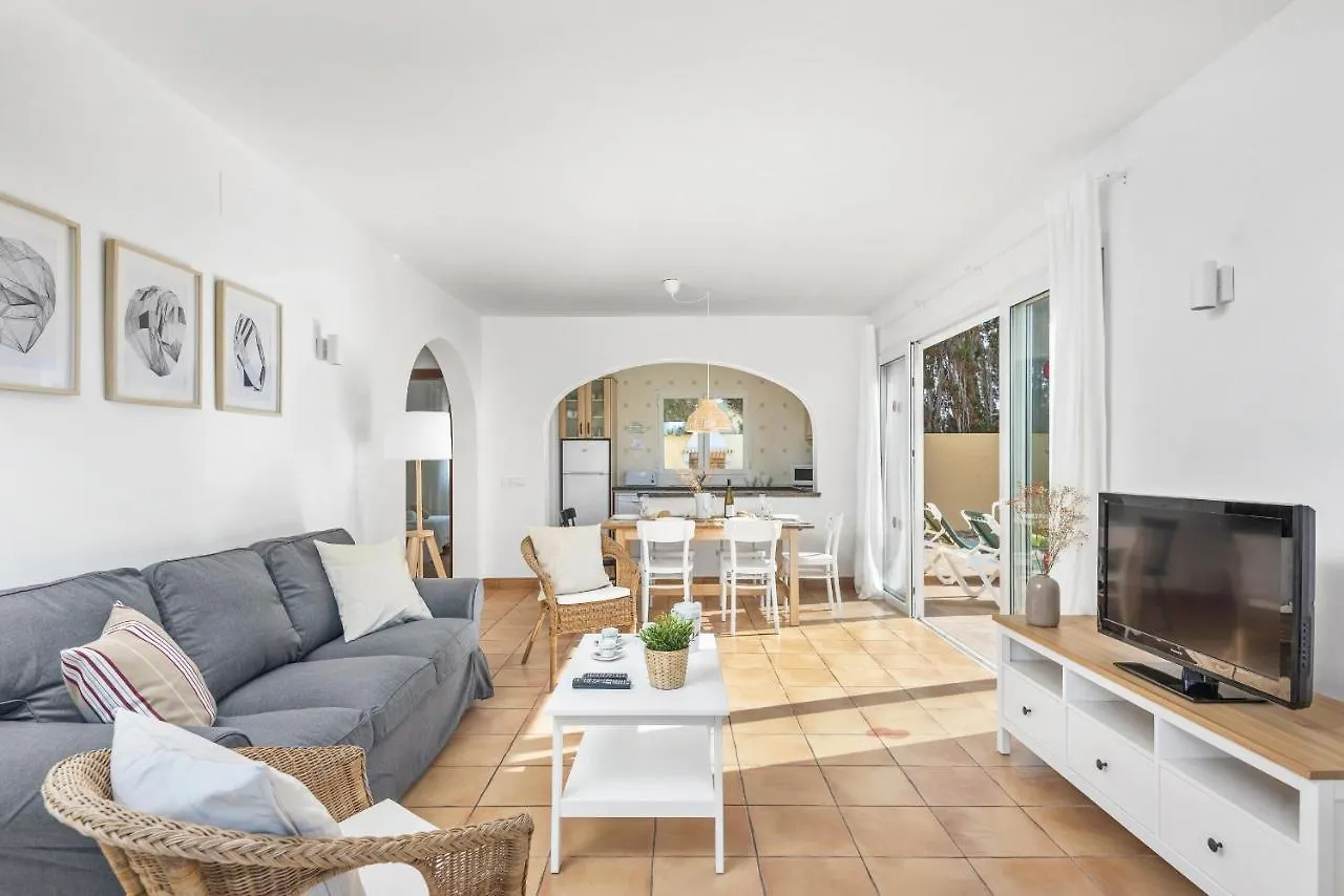 빌라 Marina 3 Bedroom Villa, Cala Blanca 칼라 블랑카