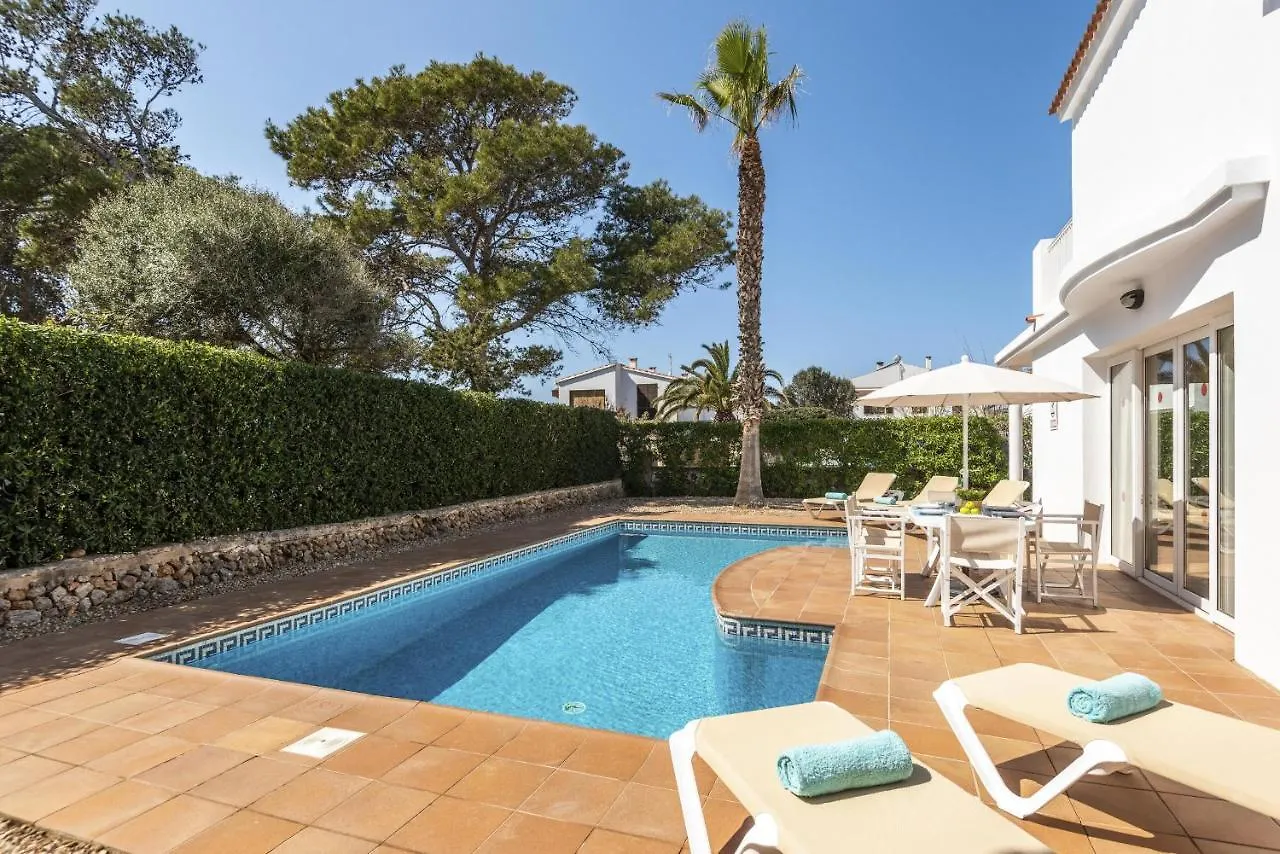Marina 3 Bedroom Villa, Cala Blanca 칼라 블랑카